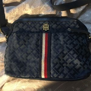 Tommy H Purse